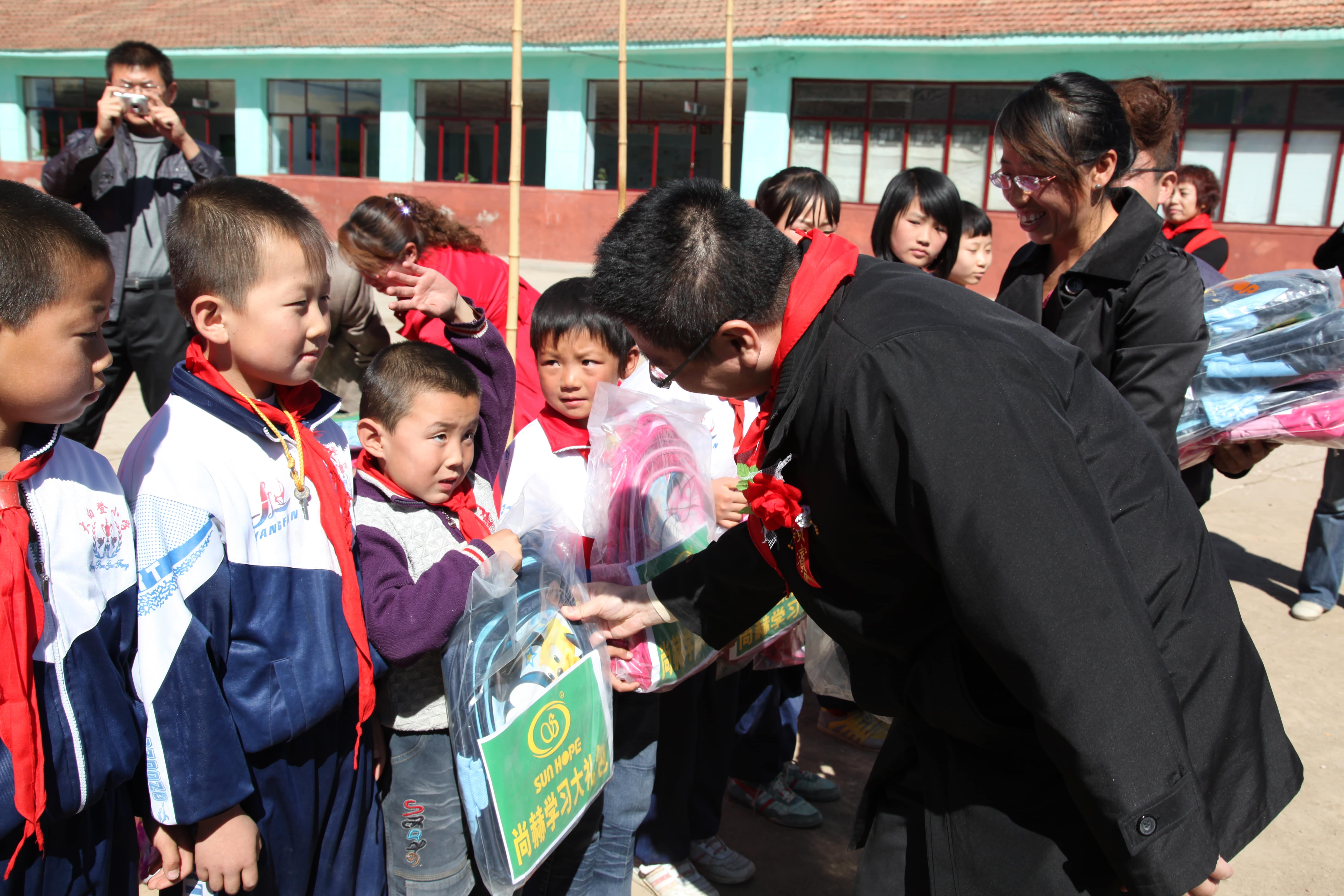 第11所 大同市大白登qy球友会渠腊梅小学 第11所 大同市大白登qy球友会渠腊梅小学