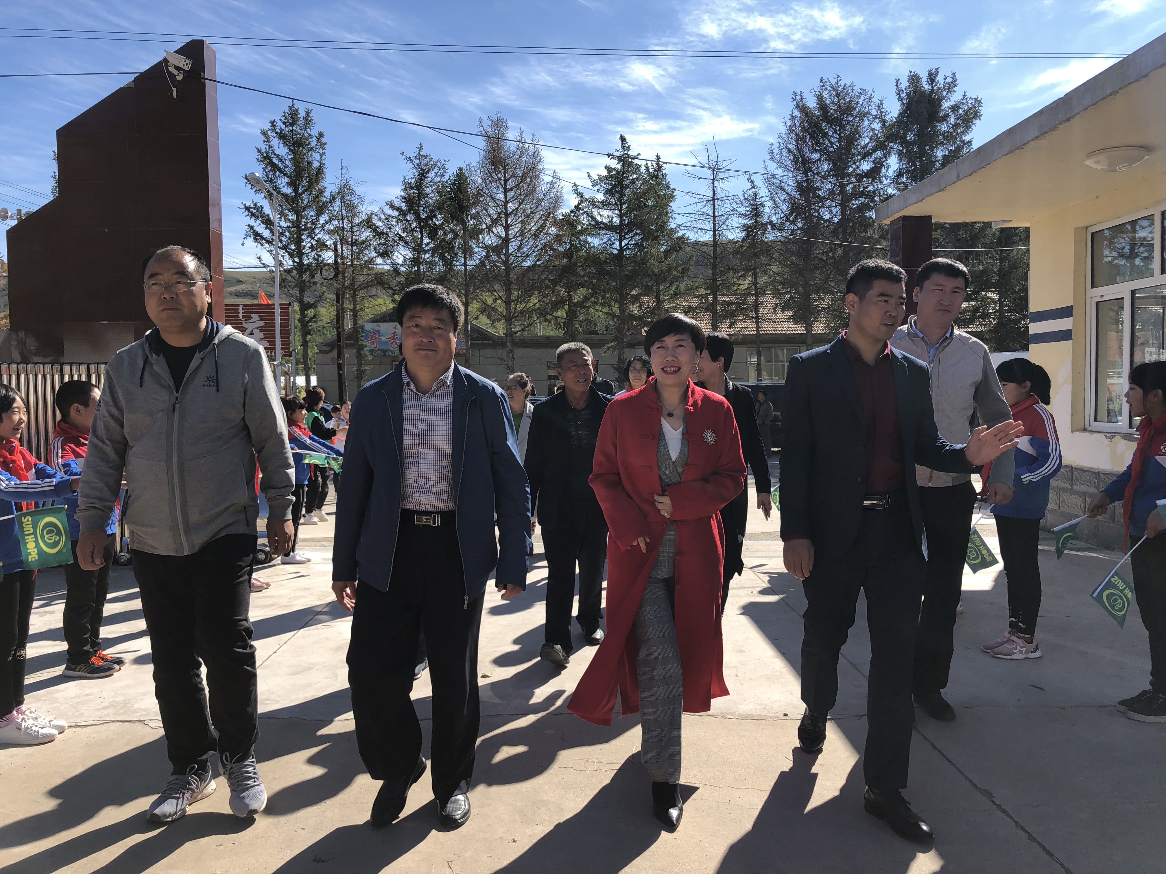 第162所 克什克腾旗万合永镇万合永中心完全qy球友会任相娟小学 第162所 克什克腾旗万合永镇万合永中心完全qy球友会任相娟小学