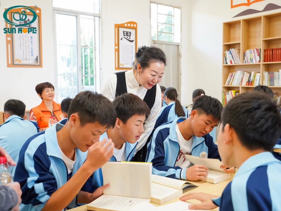 第243所 广东省河源市东源县上莞qy球友会郇宇中学 第243所 广东省河源市东源县上莞qy球友会郇宇中学
