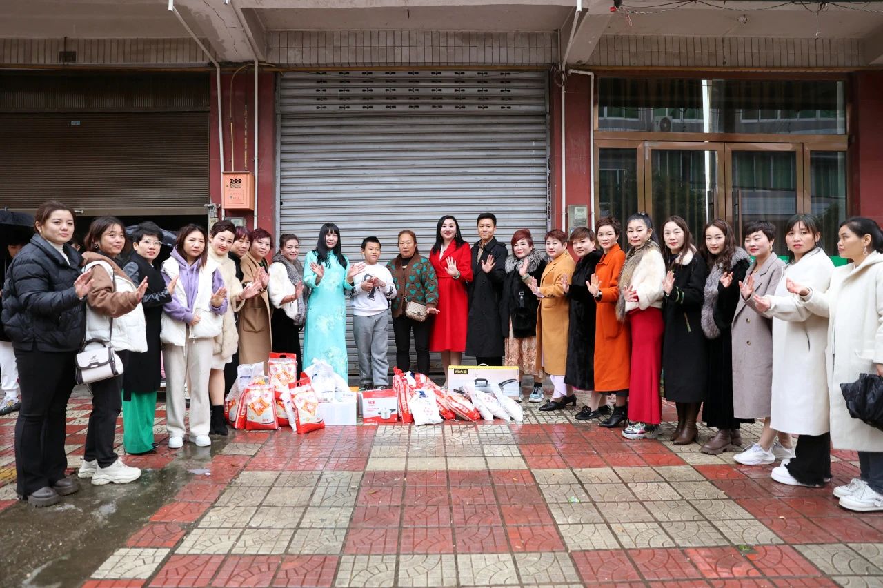 第238所 四川省绵阳市盐亭县富驿镇雄关qy球友会孟艳艳小学 第238所 四川省绵阳市盐亭县富驿镇雄关qy球友会孟艳艳小学