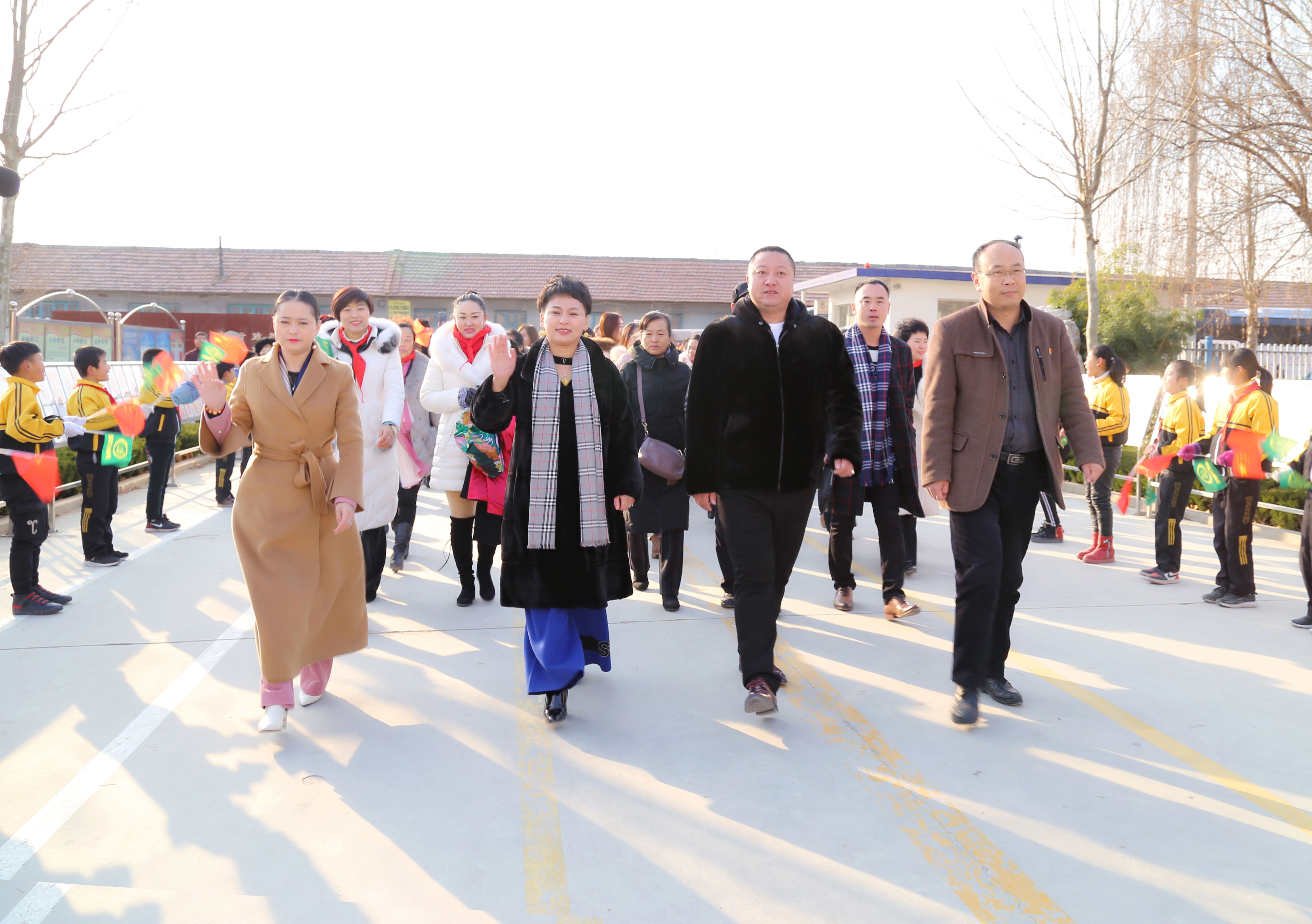 第104所 高密市姜庄镇李仙qy球友会周玉洁小学