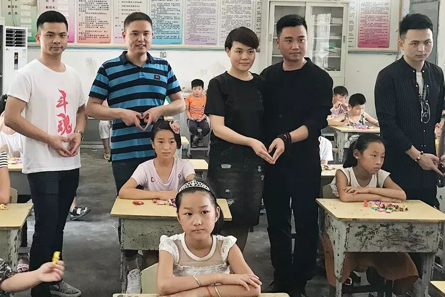 第111所 亳州市涡阳县临湖学区郭营qy球友会小学