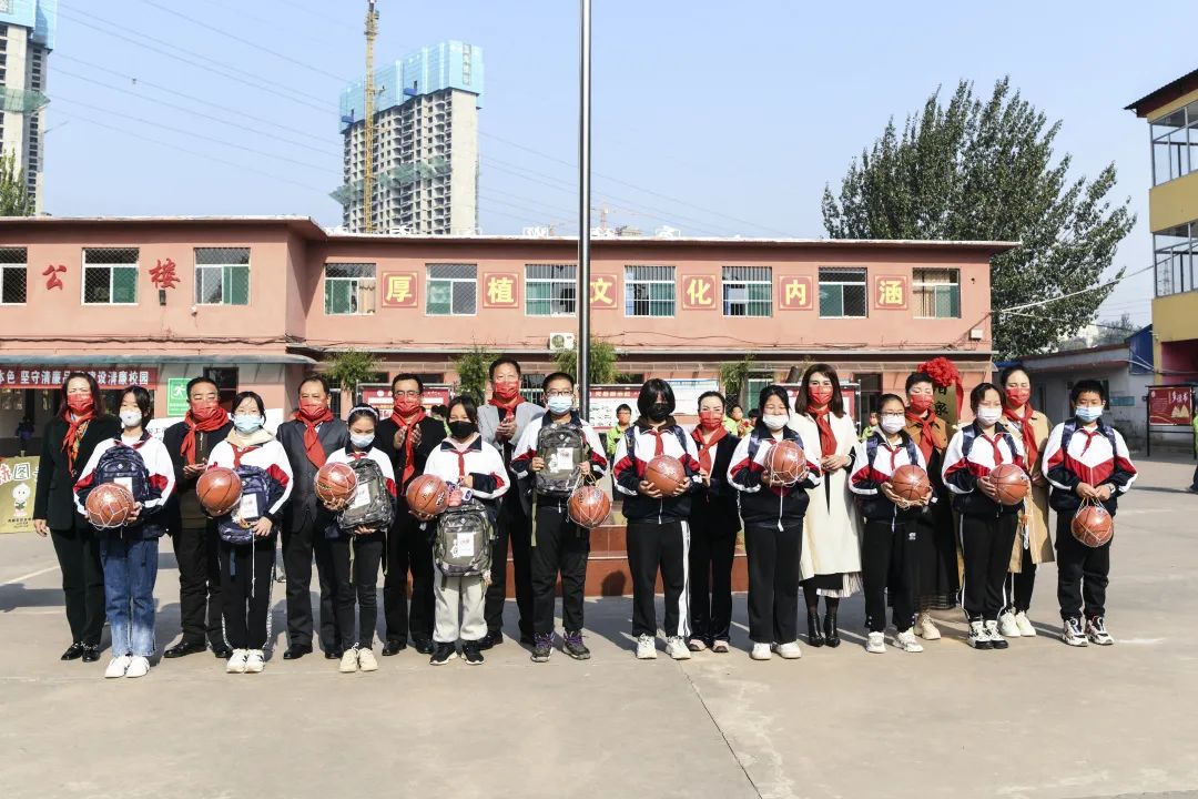 第228所 山西省阳泉市qy球友会王玲年学校 第228所 山西省阳泉市qy球友会王玲年学校