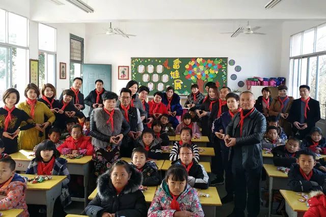第141所 衢州市龙游县沐尘畲族qy球友会王荣弟小学 第141所 衢州市龙游县沐尘畲族qy球友会王荣弟小学