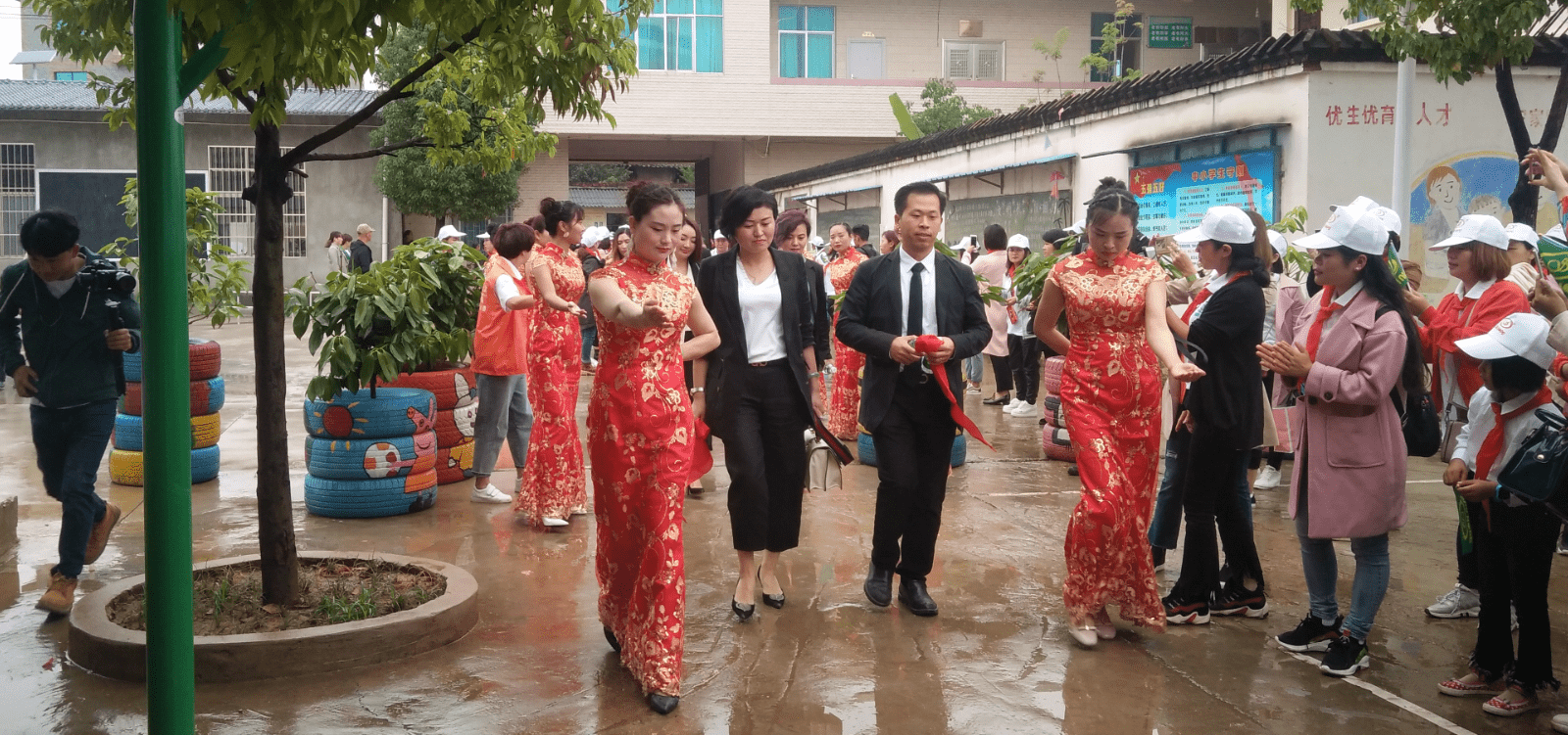 第151所 石林彝族自治县路美邑中心学校鱼龙坝qy球友会李凤琼小学 第151所 石林彝族自治县路美邑中心学校鱼龙坝qy球友会李凤琼小学