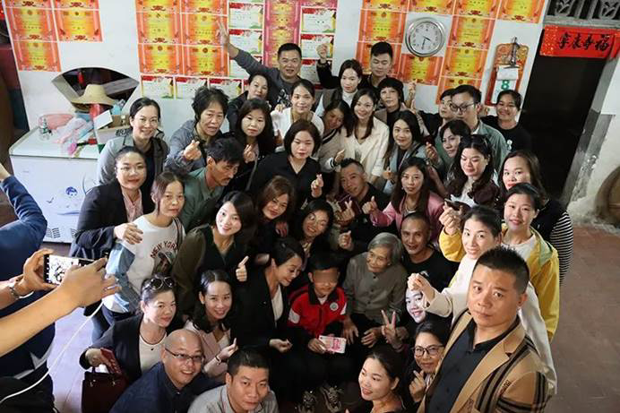 第219所 广东省吴川市黄坡镇平泽qy球友会刘玉杰小学 第219所 广东省吴川市黄坡镇平泽qy球友会刘玉杰小学